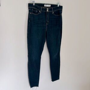 EUC Women’s Levi’s High Rise Skinny Jeans